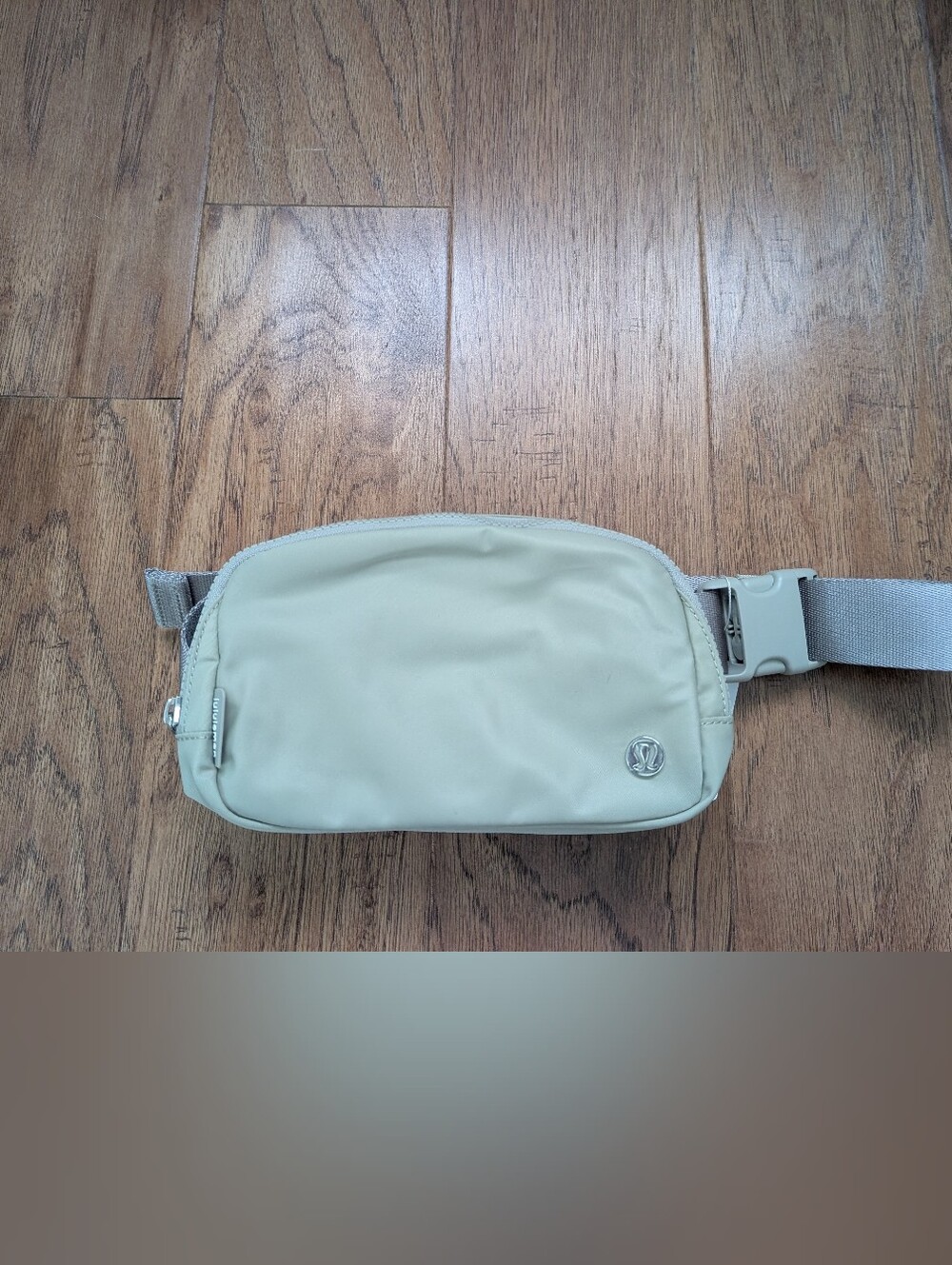 Lululemon Beige/Tan Everywhere Belt Bag